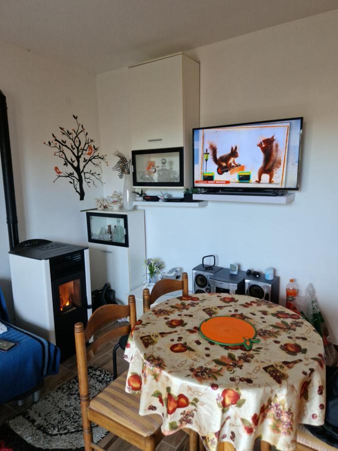 Vera Apartment Kampor Екстериор снимка