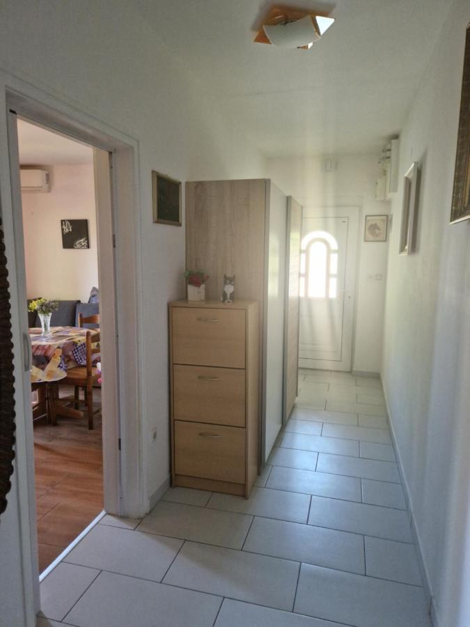 Vera Apartment Kampor Екстериор снимка