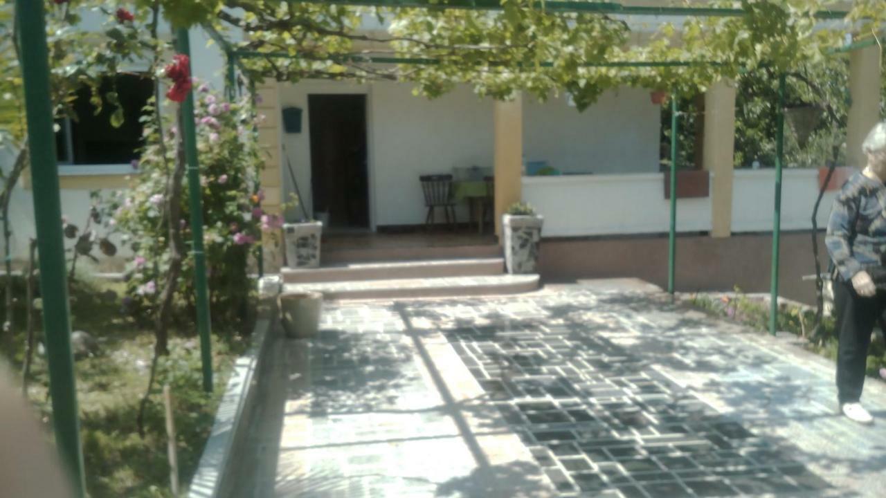 Vera Apartment Kampor Екстериор снимка