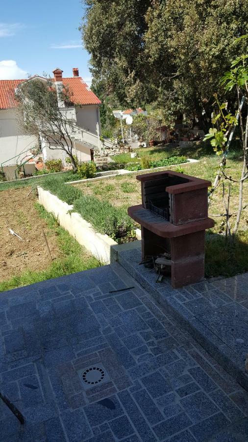 Vera Apartment Kampor Екстериор снимка