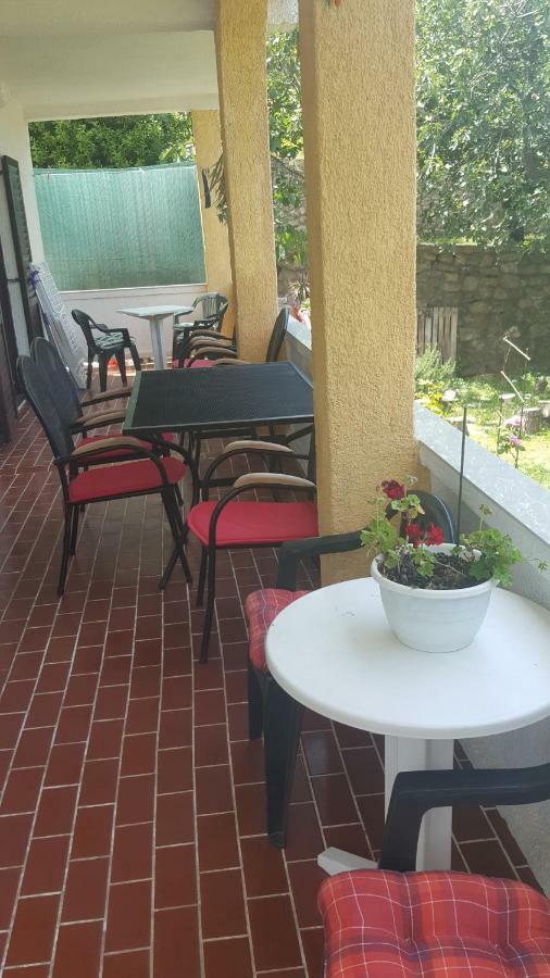 Vera Apartment Kampor Екстериор снимка